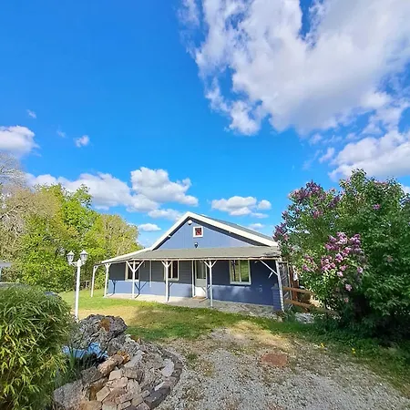 St Leonard Des Bois Le Paisible Chalet Saint-Leonard-des-Bois