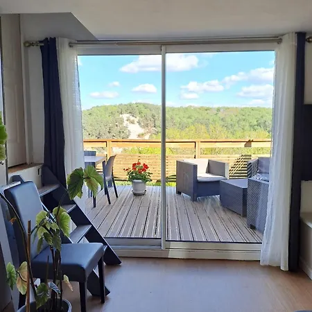 St Leonard Des Bois Le Paisible Chalet *